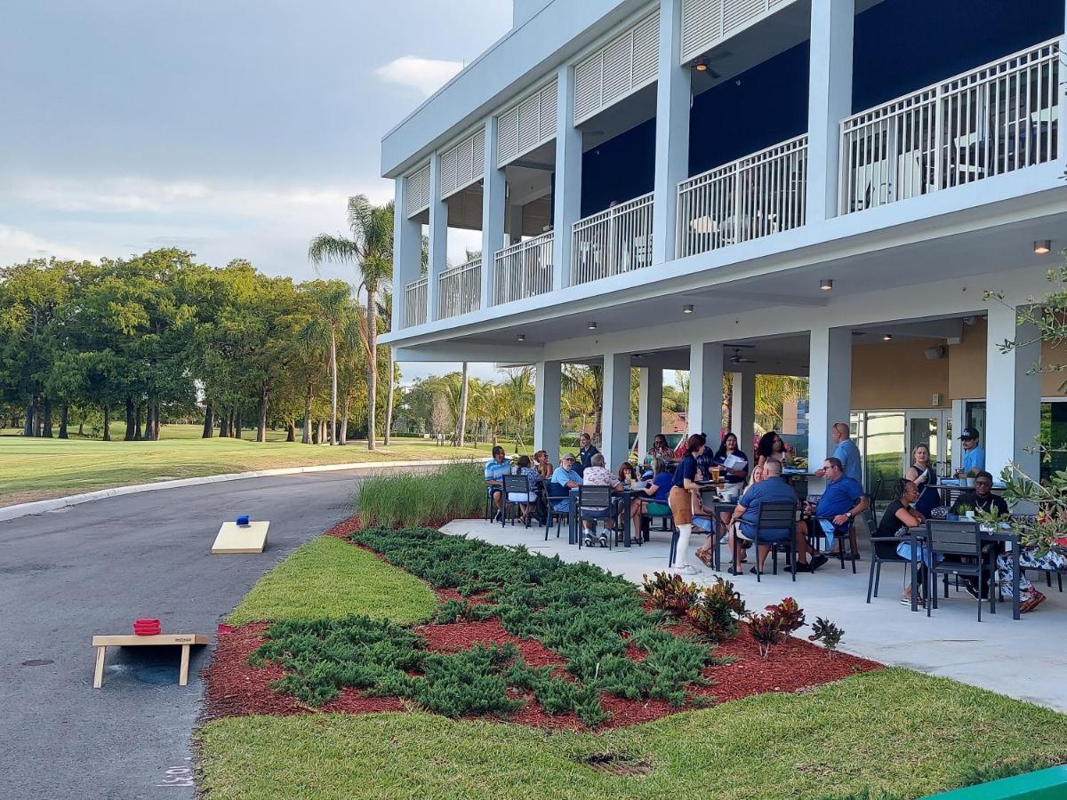 Fairfield Inn & Suites By Marriott Fort Lauderdale Northwest Tamarac Bagian luar foto