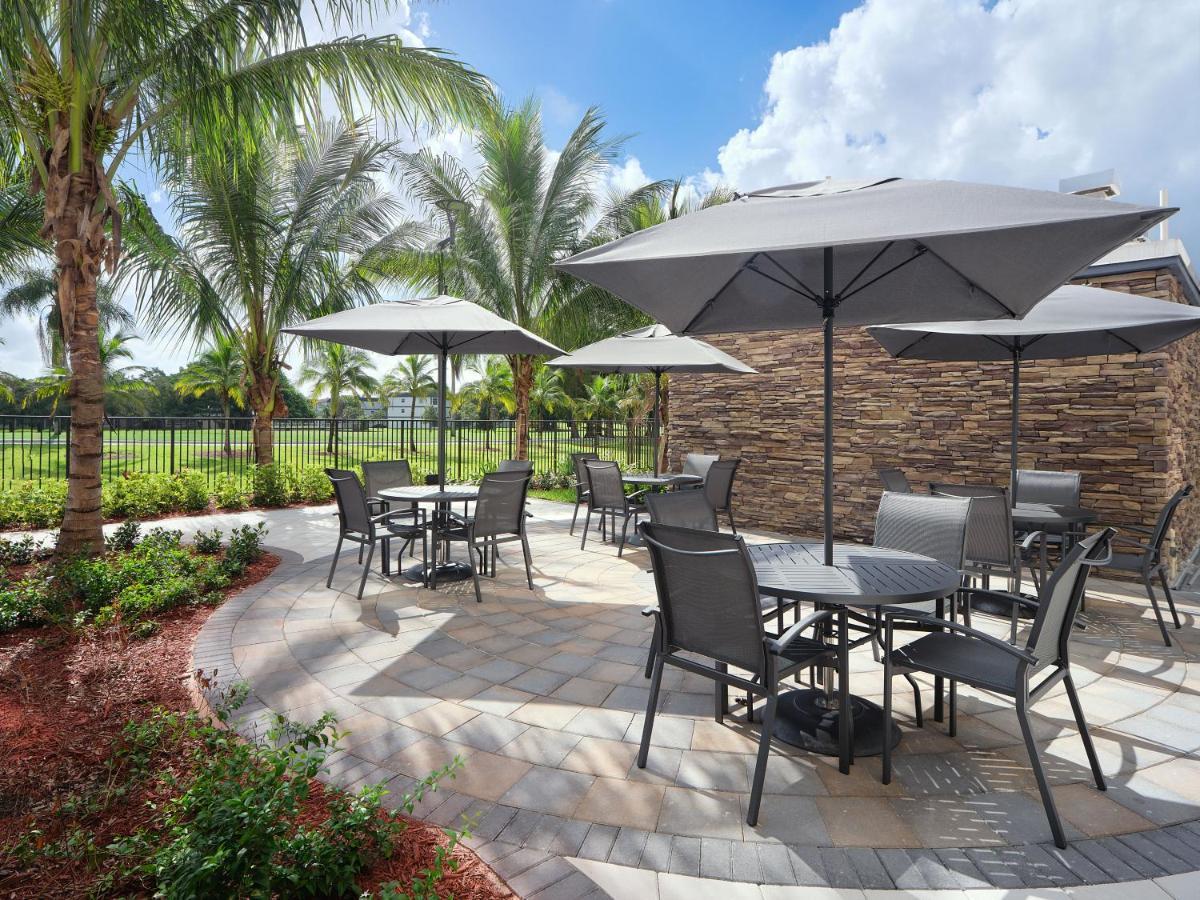 Fairfield Inn & Suites By Marriott Fort Lauderdale Northwest Tamarac Bagian luar foto